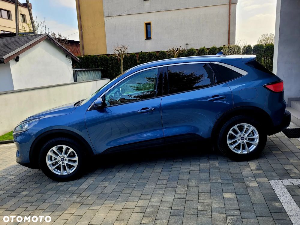 Ford Kuga - 12