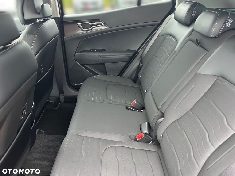 Kia Sportage 1.6 T-GDI HEV L 2WD - 8