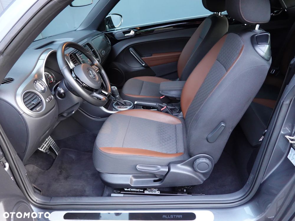 Volkswagen Beetle 1.4 TSI DSG Blue Motion Techn Allstar - 16