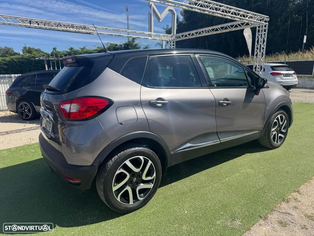 Renault Captur 1.5 dCi Exclusive - 12
