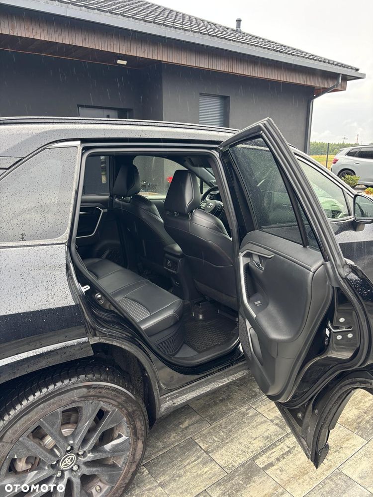 Toyota RAV4 2.5 Hybrid Black Edition by JBL 4x2 - 5