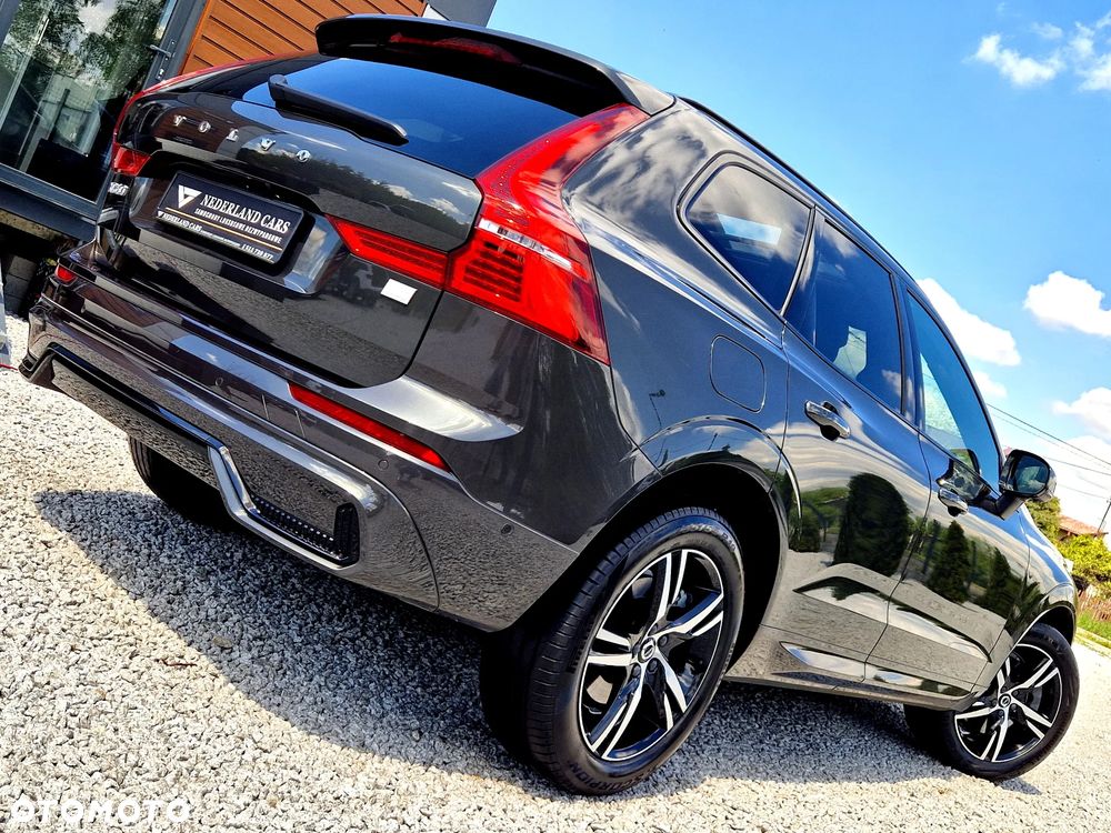 Volvo XC 60 T6 Plug-In Hybrid AWD Plus Dark - 30