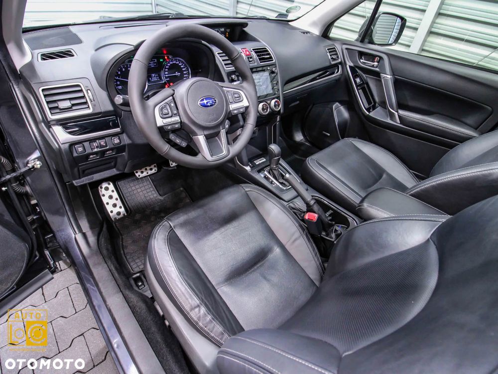 Subaru Forester 2.0 XT Platinum Lineartronic - 19