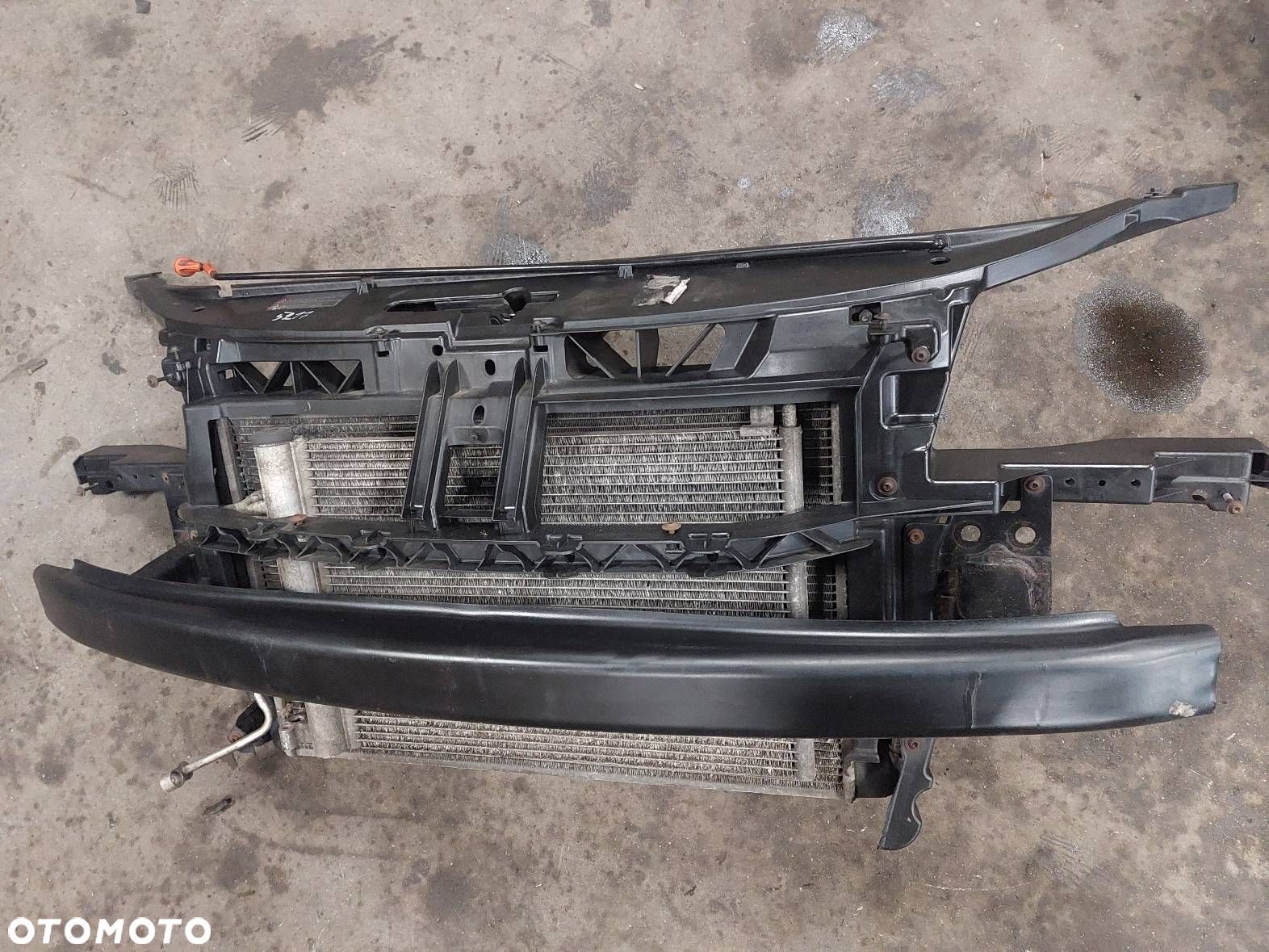 PAS PRZEDNI WZMOCNIENIE CZOŁOWE KOMPLET CHŁODNIC POLO IV LIFT 1.9 TDI - 1