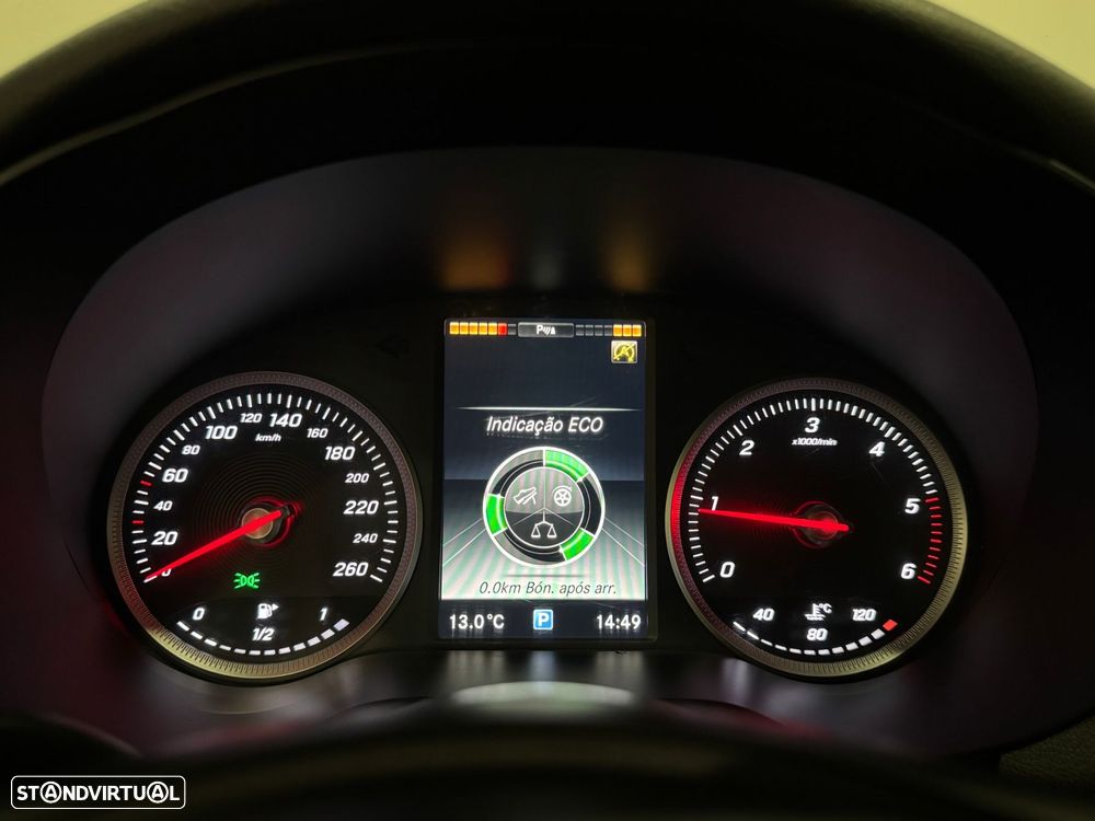 Mercedes-Benz C 200 d Avantgarde - 40