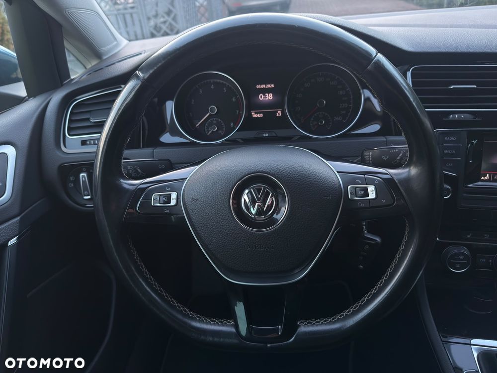 Volkswagen Golf - 19
