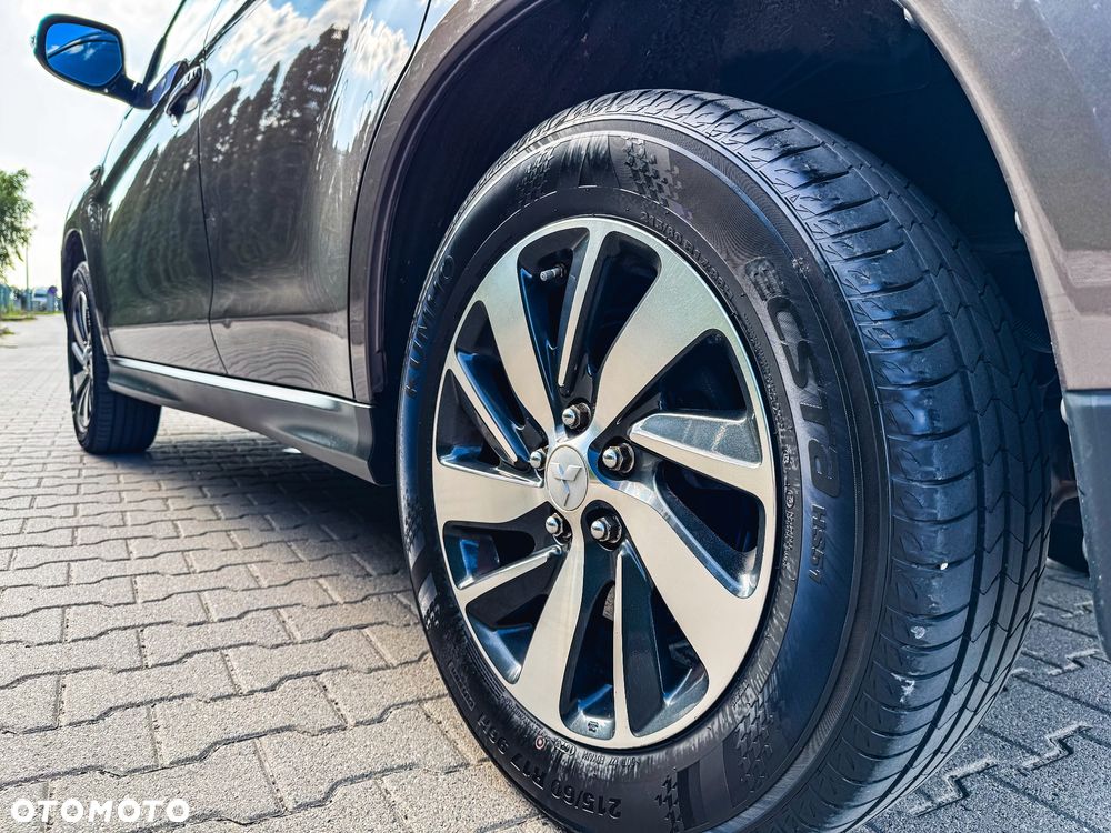 Mitsubishi ASX 2.2 DI-D 4WD Automatik Diamant Edition+ - 31