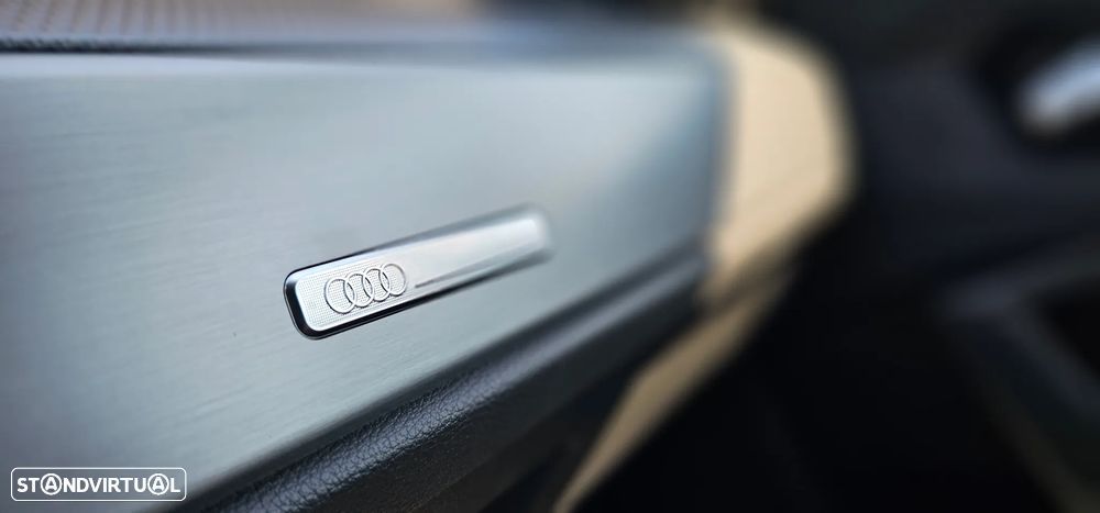 Audi Q3 Sportback 45 TFSIe S line S tronic - 10
