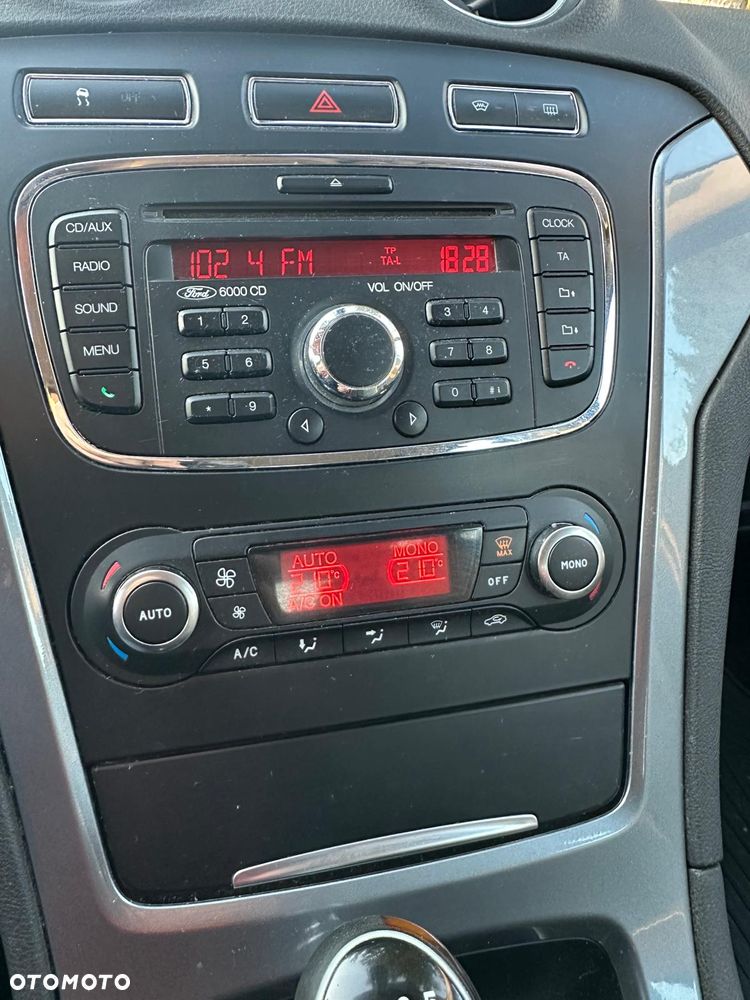 Ford Mondeo 2.0 TDCi Gold X - 17