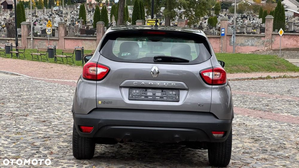 Renault Captur - 31