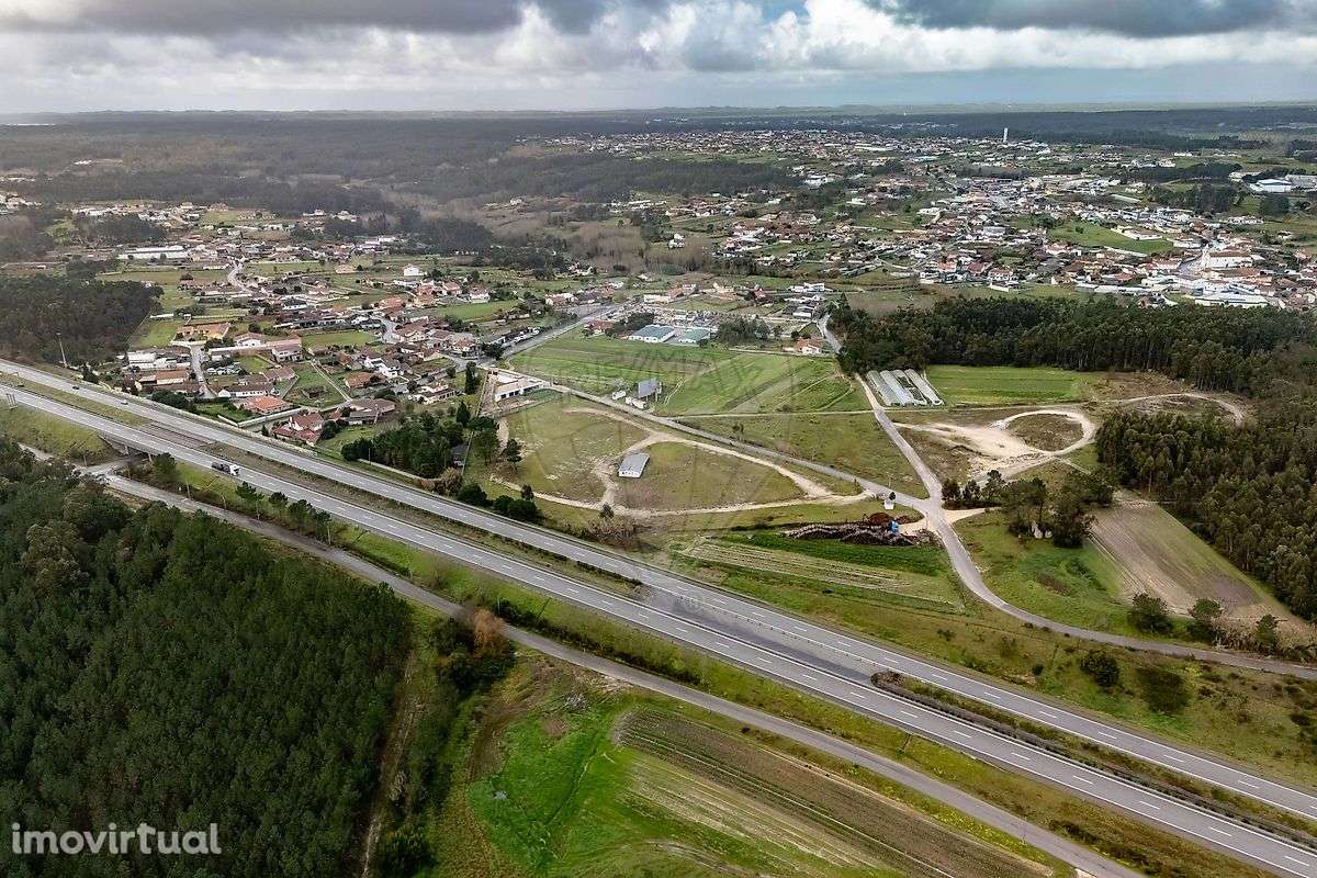 Terreno  para arrendamento - Grande imagem: 3/13