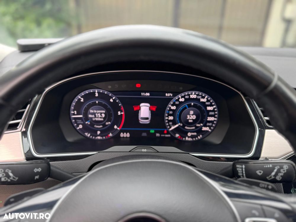 Volkswagen Passat Variant 2.0 TDI DSG Highline - 8