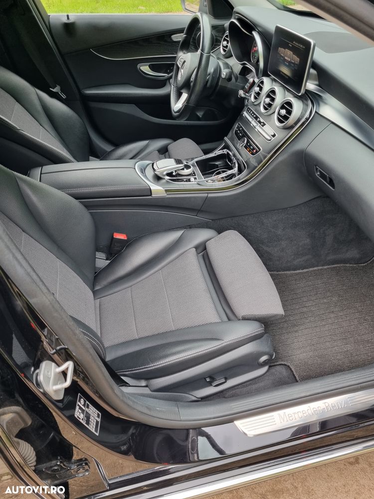 Mercedes-Benz C - 17