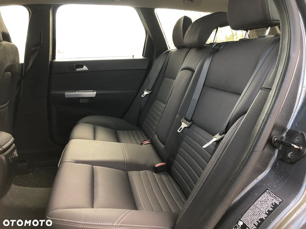 Volvo V50 - 11