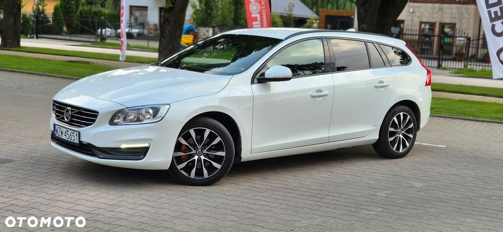 Volvo V60 D3 Momentum Core - 29