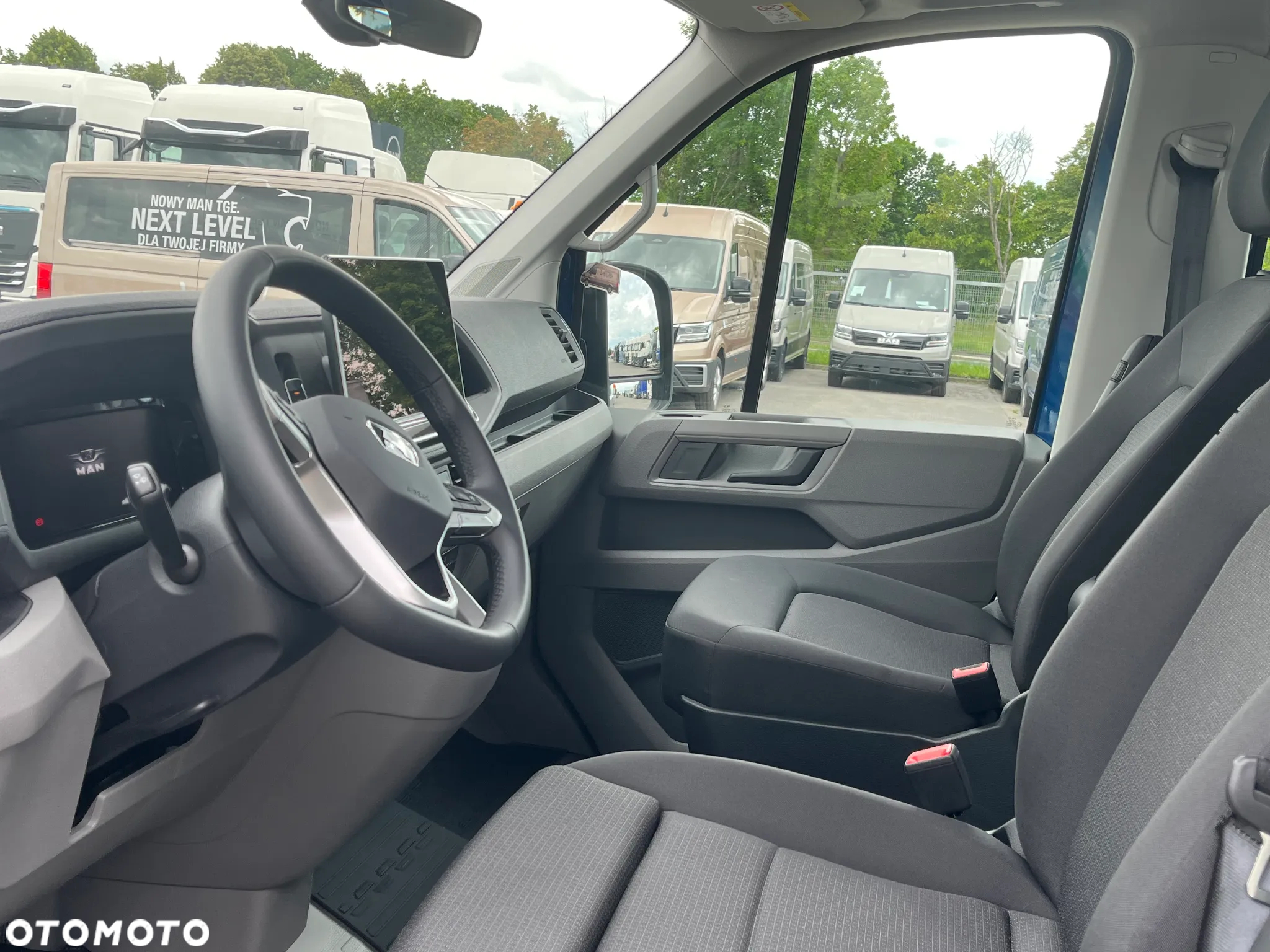 MAN TGE 3.180 4X4 SB - 11