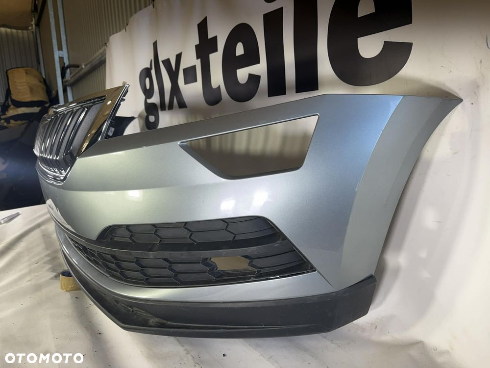 Skoda Karoq Zderzak Przód Przedni 4xPDC LF7M 57A807221 - 3