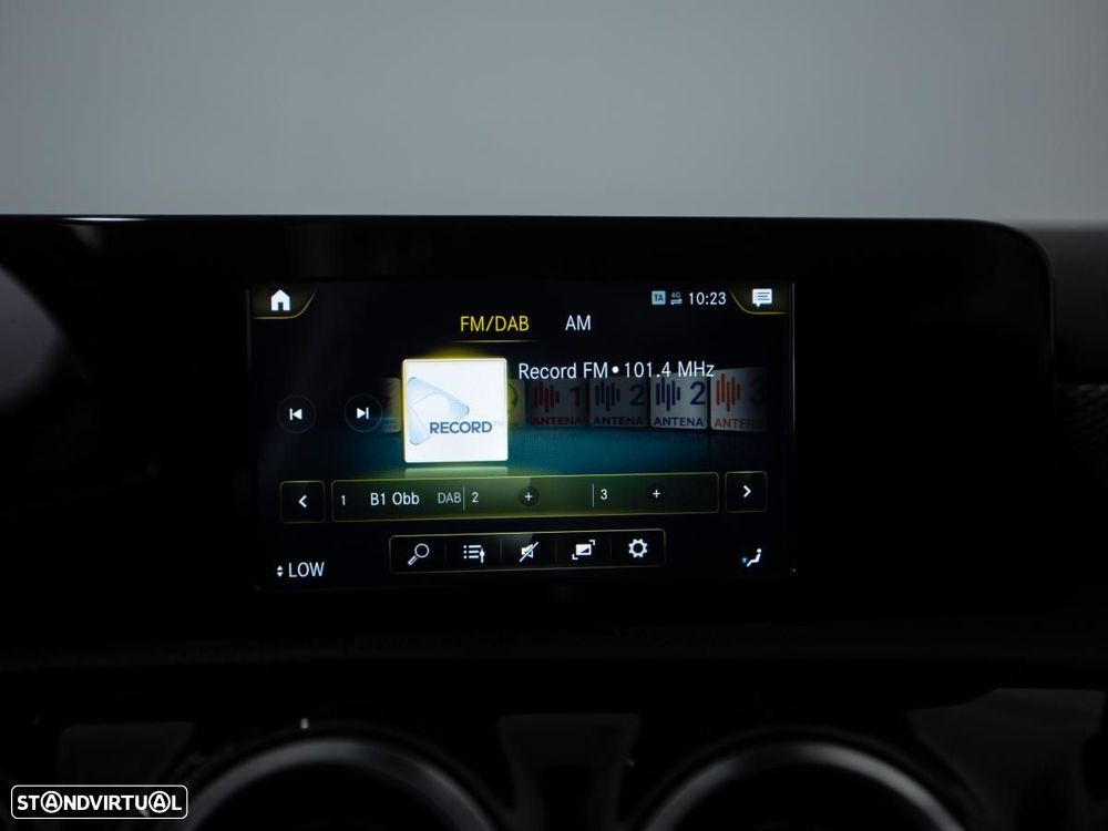 Mercedes-Benz A 250 e 8G-DCT Progressive - 27
