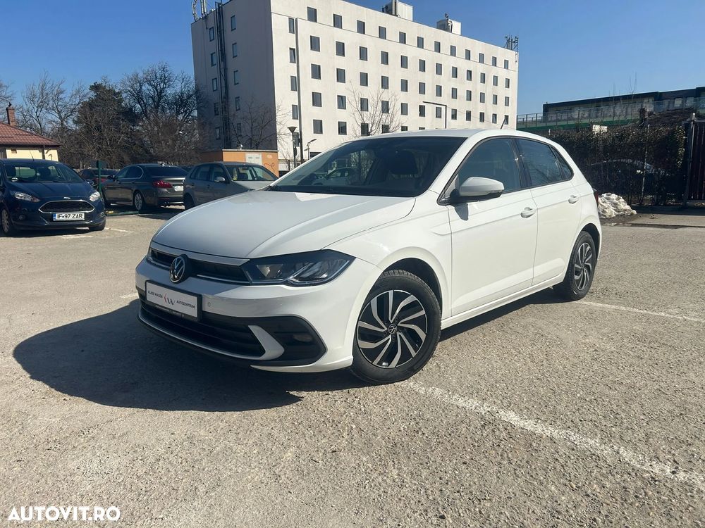 Volkswagen Polo 1.0 TSI DSG Life - 23