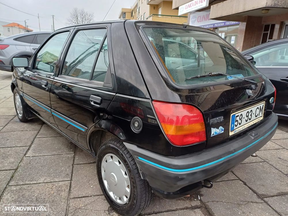 Ford Fiesta 1.1i Wave - 8
