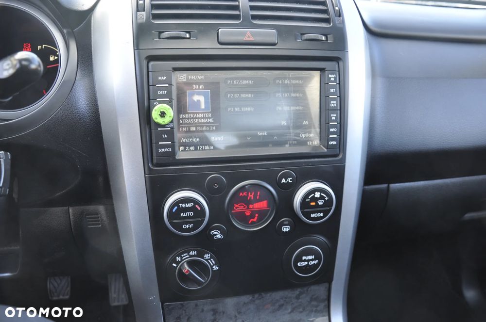 Suzuki Grand Vitara 1.9 DDiS Comfort DPF Limited - 10