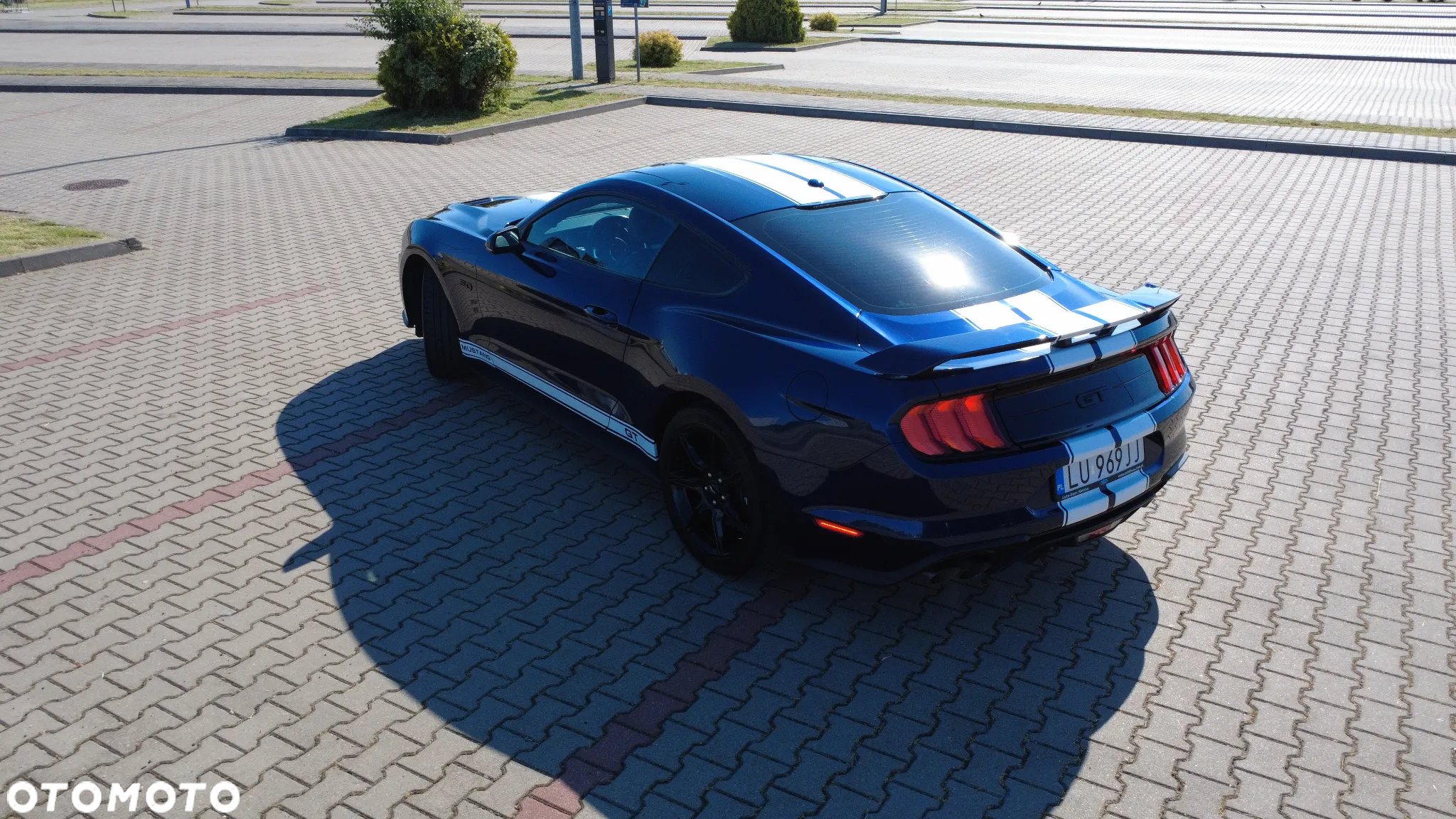 Ford Mustang - 12