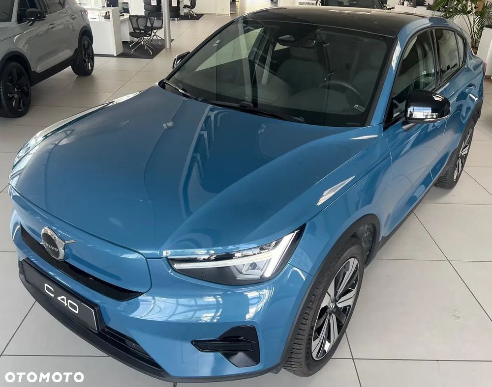 Volvo C40 Recharge Extended Range Plus - 11