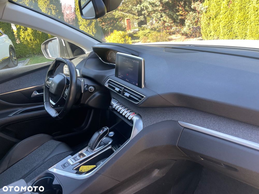 Peugeot 5008 1.5 BlueHDI Crossway S&S EAT8 - 21