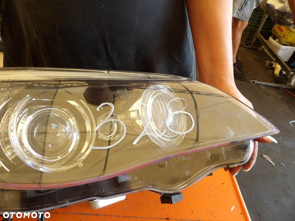 BMW - E60 - LIFT - XENON - SKRĘTNA - PRAWA LAMPA PRZEDNIA - EUROPA - 7044672 - 2