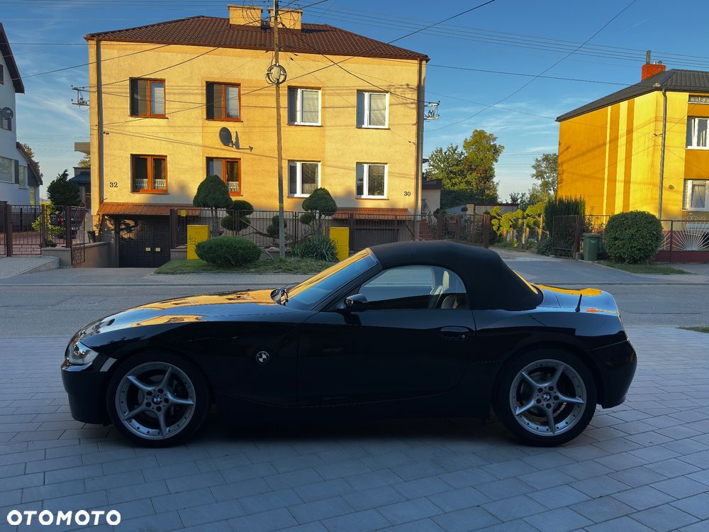 BMW Z4 2.5i - 6