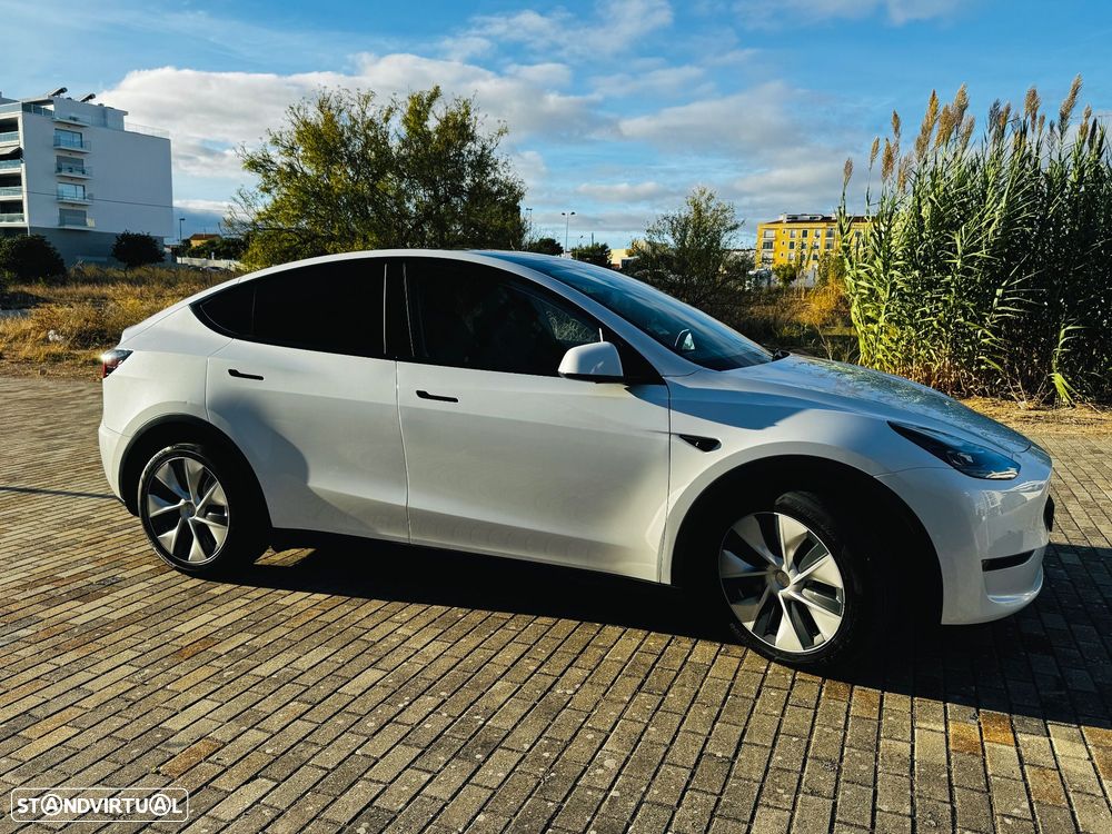 Tesla Model Y 2021 photo 4