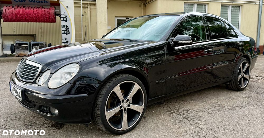Mercedes-Benz Klasa E 200 Kompressor Classic Sport Edition - 3
