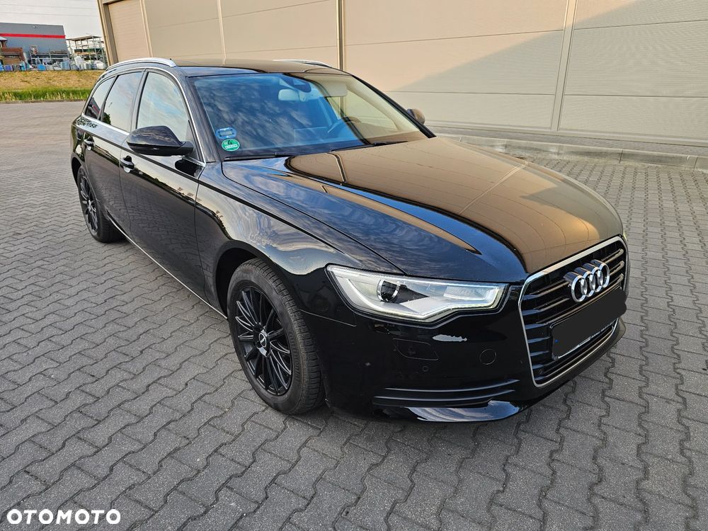 Audi A6 Avant - 11