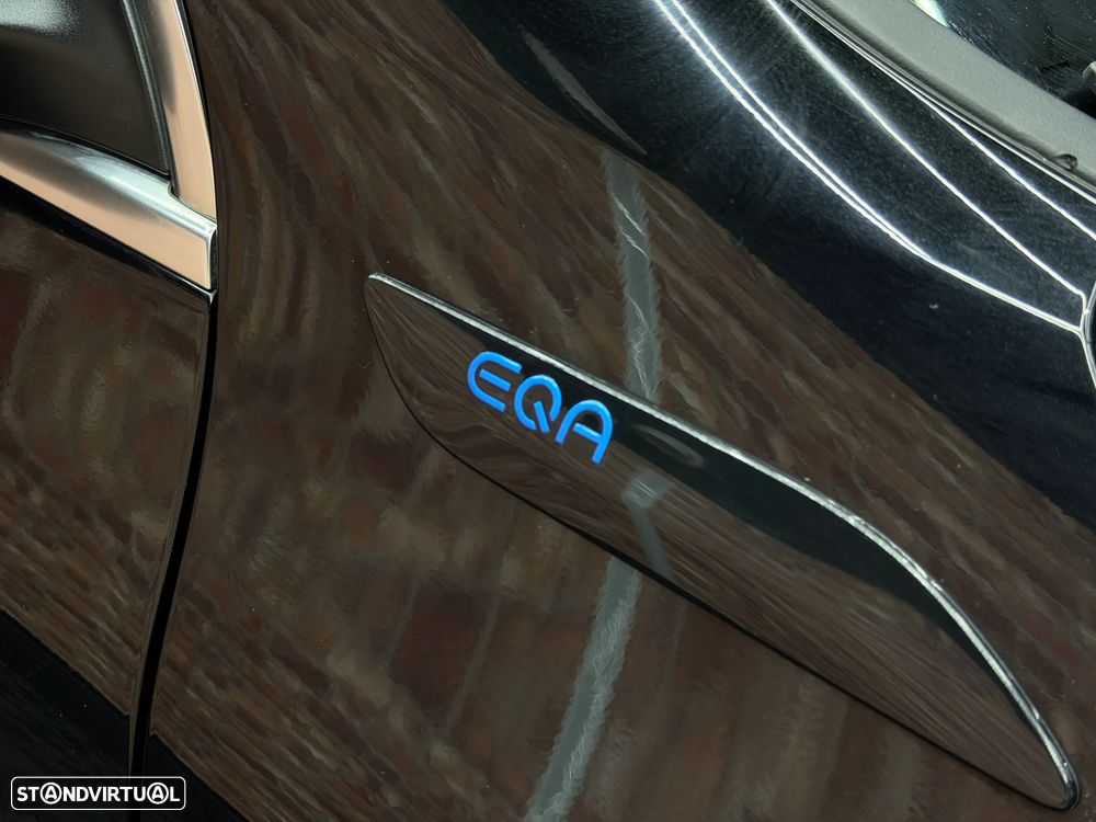 Mercedes-Benz EQA 250 - 5