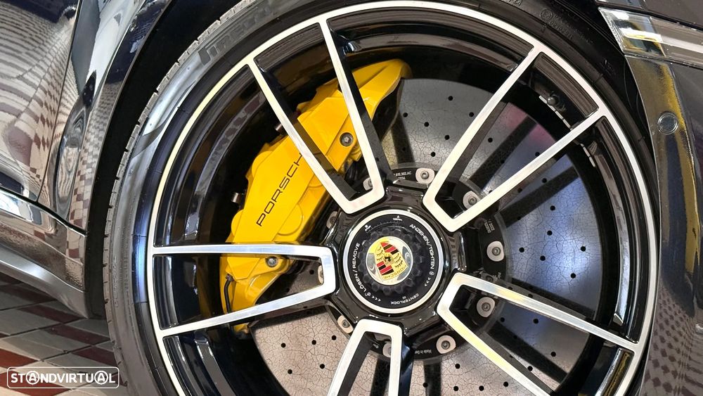 Porsche 911 (992) Turbo S PDK - 18