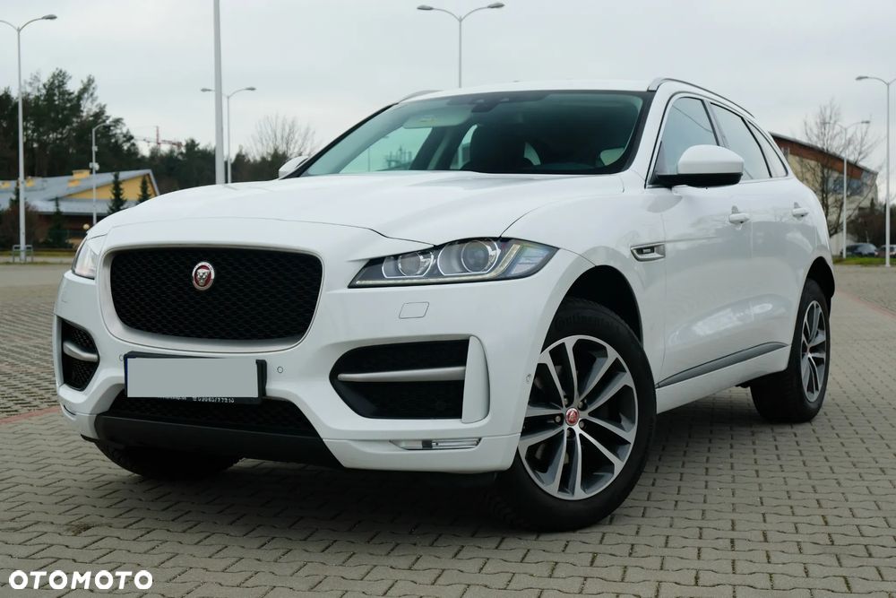 Jaguar F-Pace 20d AWD R-Sport - 12