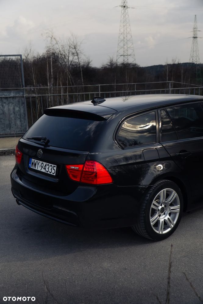 BMW Seria 3 - 17