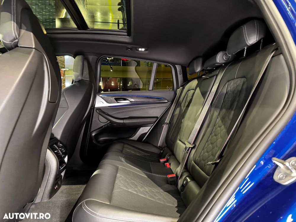 BMW X4 X4M Competition - 17