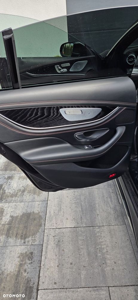 Mercedes-Benz CLS - 23