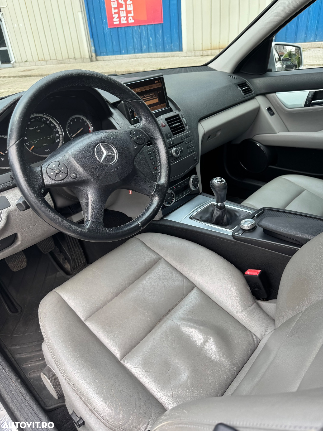 Mercedes-Benz C 180 K BlueEfficiency T-modell - 4