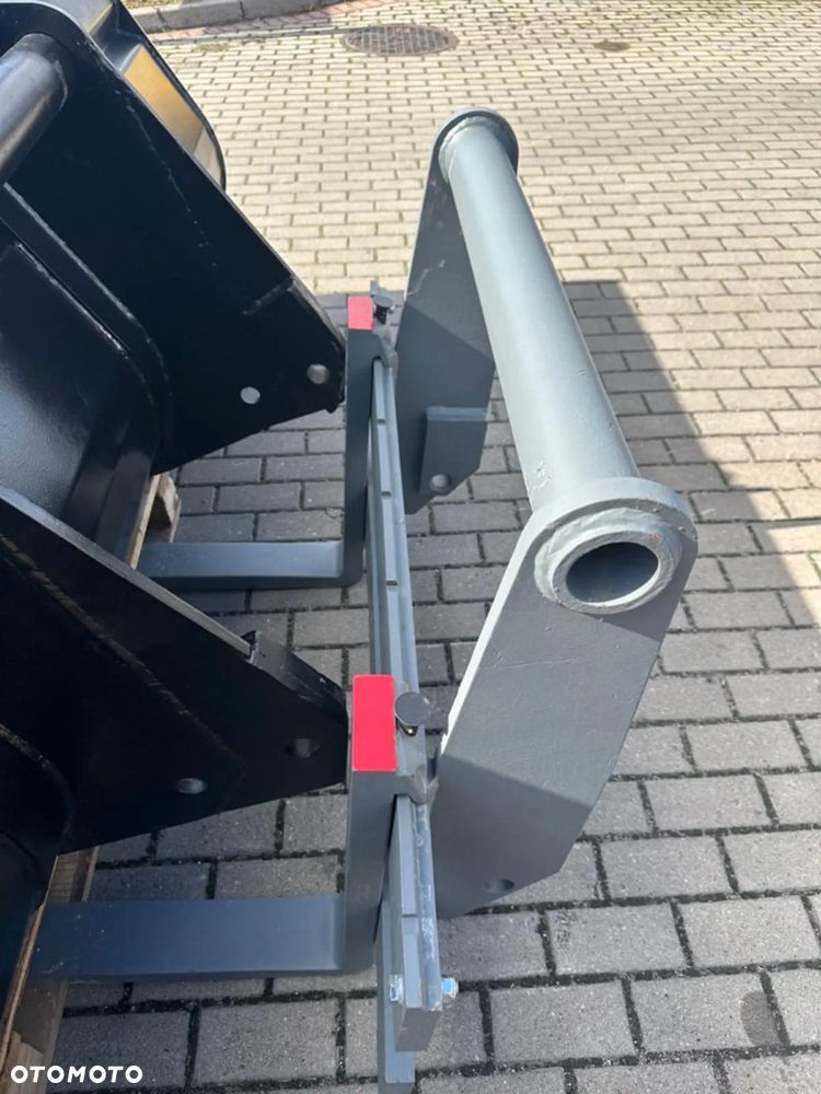 Massey Ferguson TH.7038 - 23