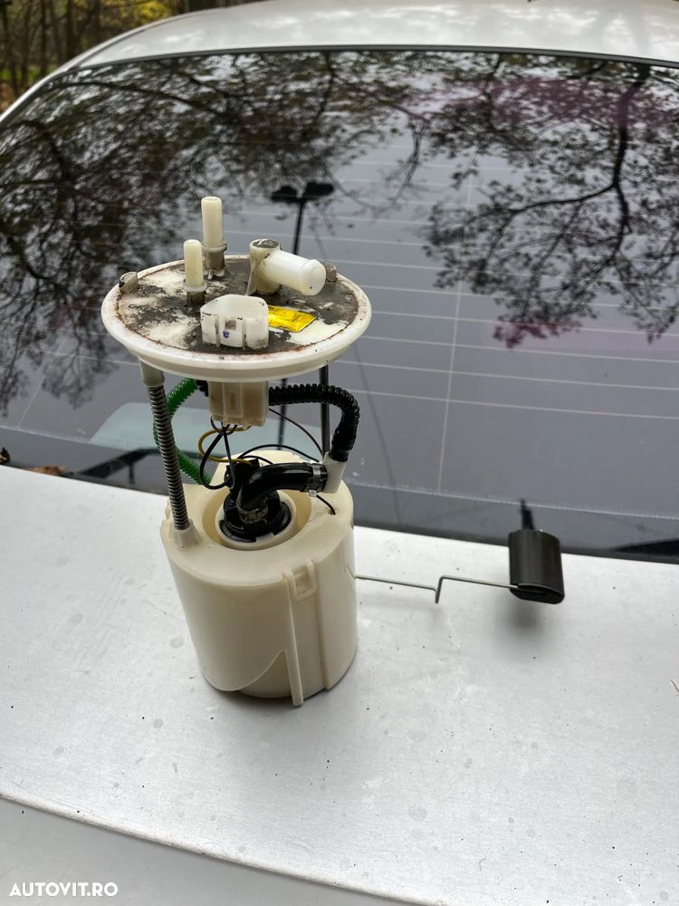 Pompa rezervor combustibil motorina Hyundai IX35 4wd 2.0 crdi 2011