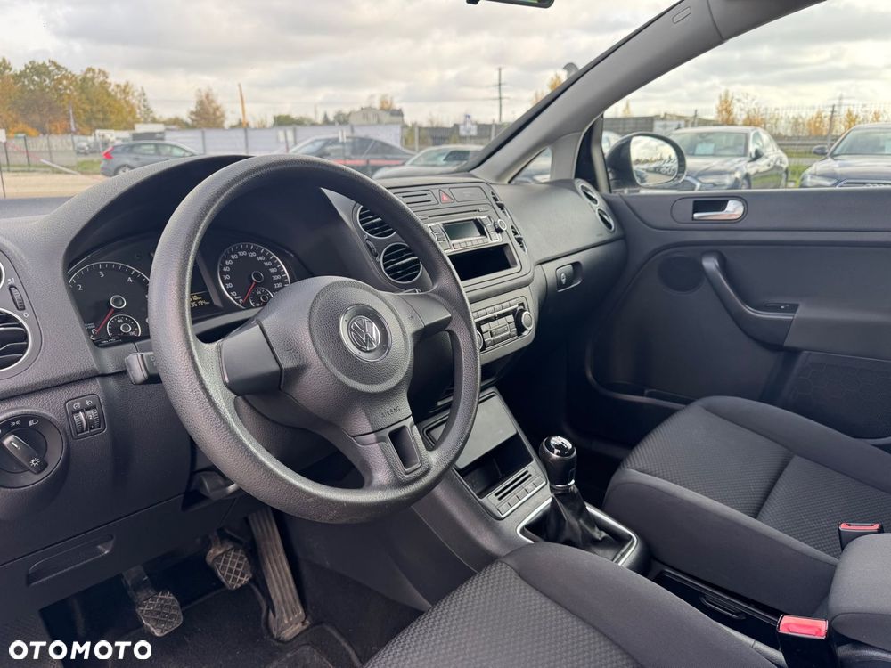 Volkswagen Golf Plus - 12