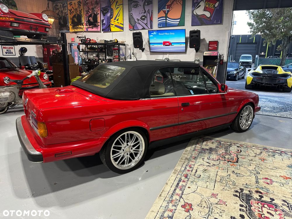 BMW Seria 3 - 33