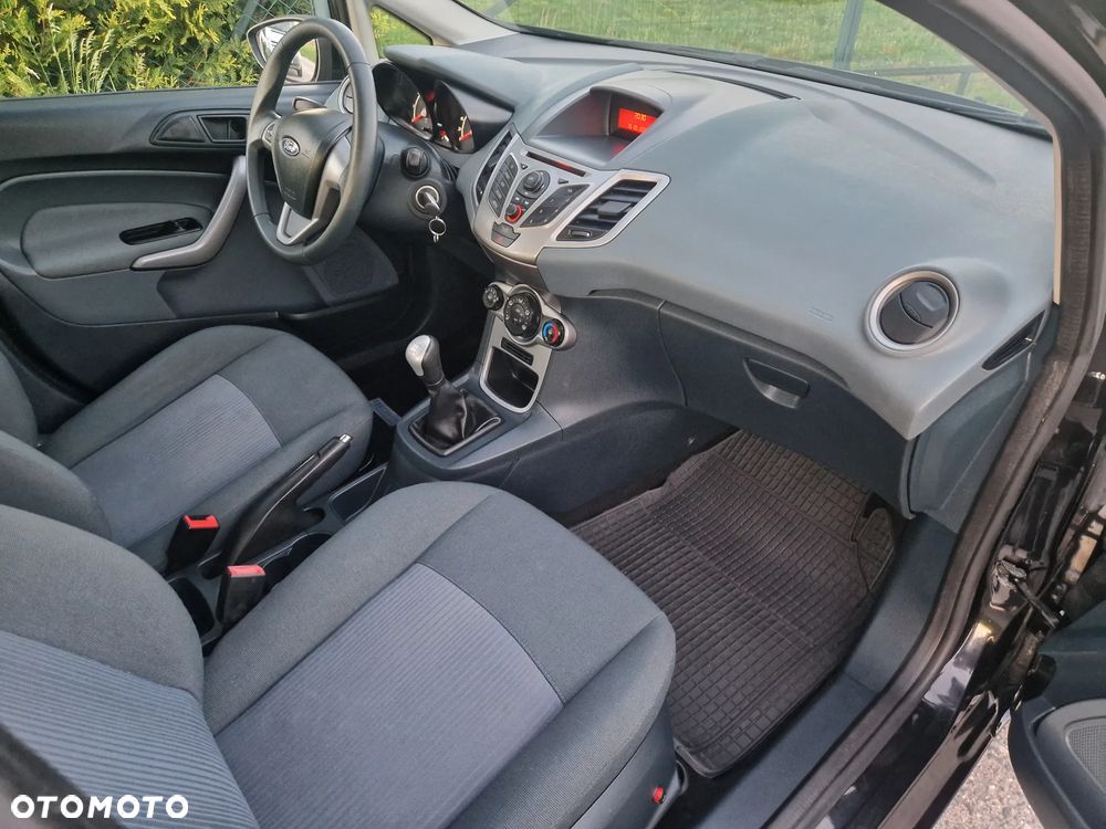 Ford Fiesta 1.25 Trend - 8