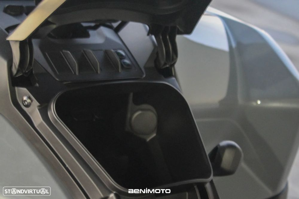 Can-Am Outlander MAX 700 DPS - 21