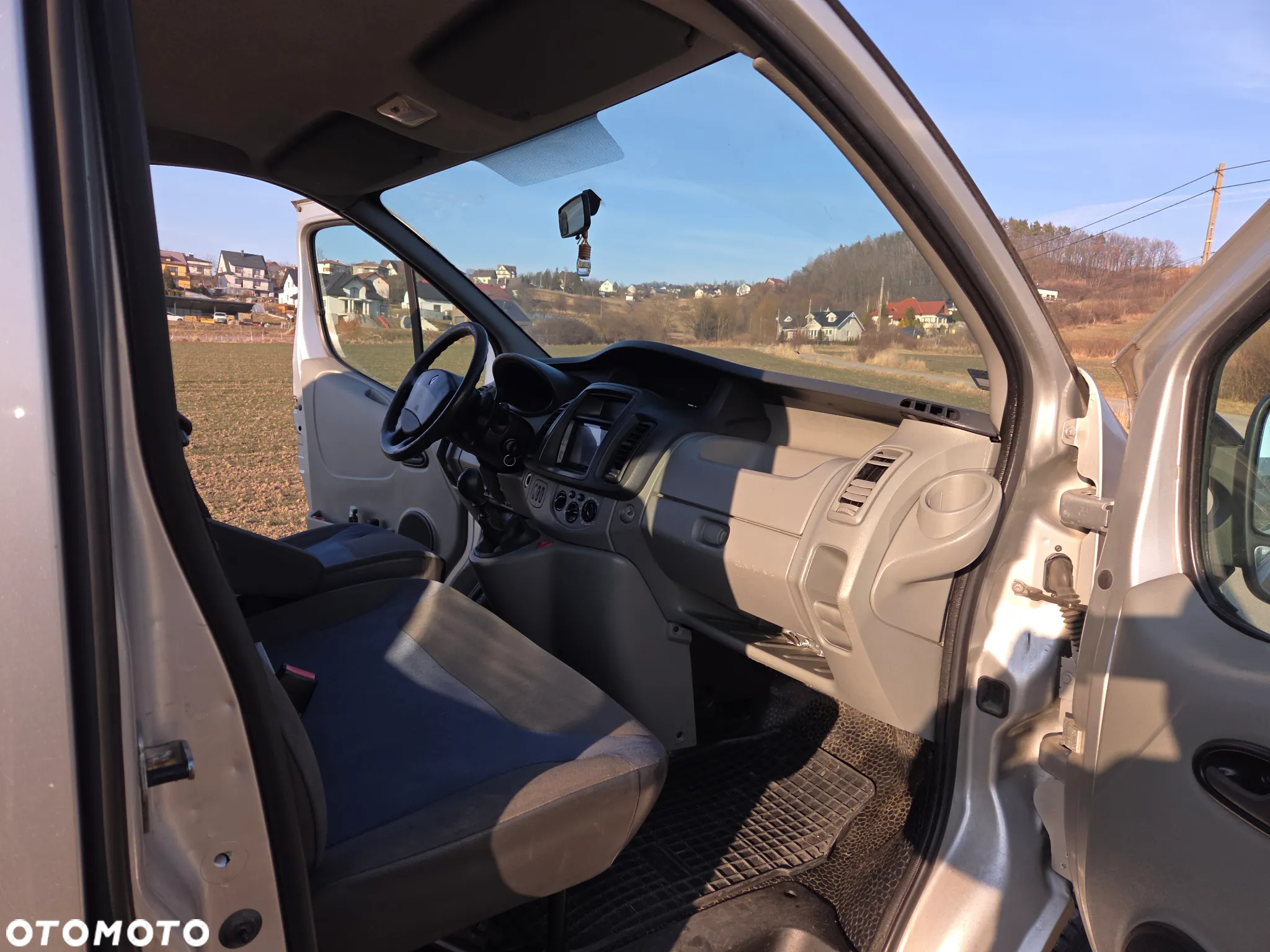 Renault Trafic - 9
