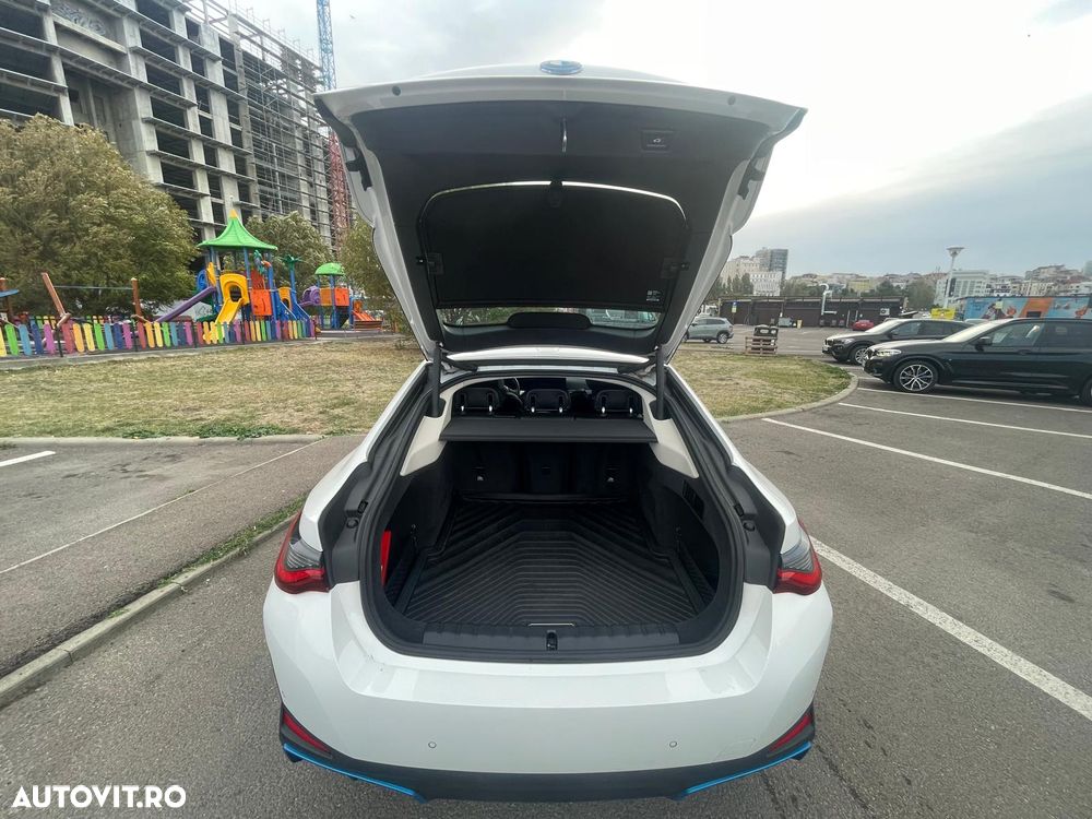 BMW i4 eDrive40 - 9