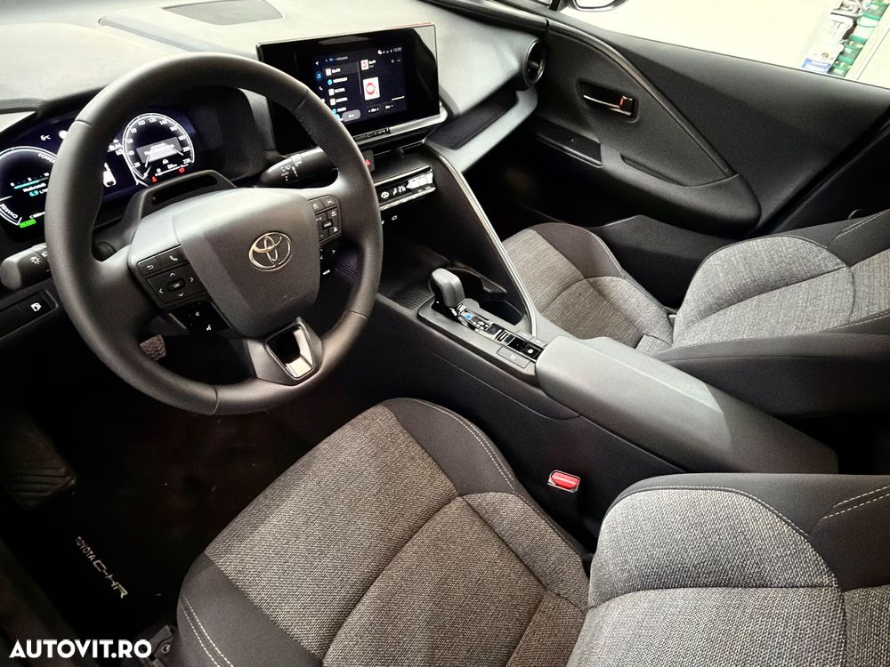 Toyota C-HR 1.8 HEV 140 CP 4x2 CVT Dynamic - 14