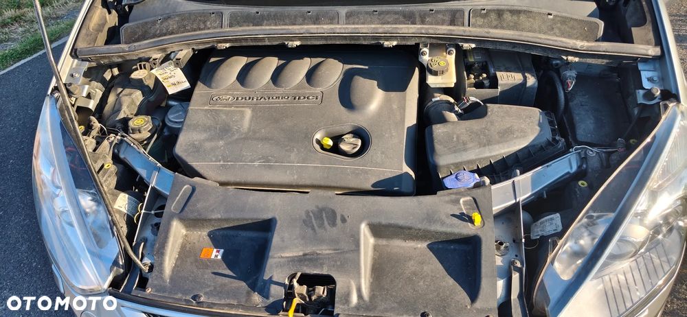 Ford S-Max 2.0 TDCi DPF Titanium - 27